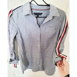 Tommy Hilfiger Women's Size Medium Roll Up Sleeve Cotton Button Down Top